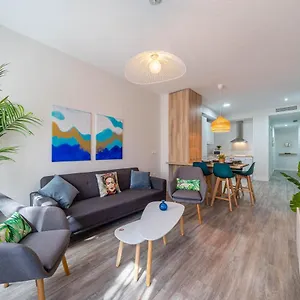  Appartement Centre Pool & Parking